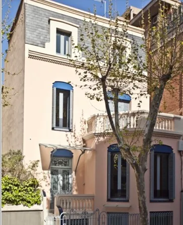 10-bed town house in Barcelona